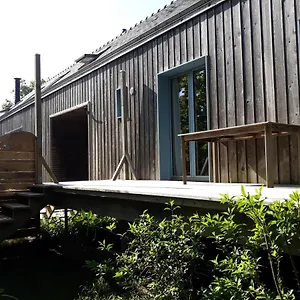  Appartement Petit Ecrin De Nature, Proche De La Mer.